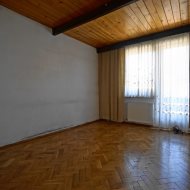 Dom na sprzedaż