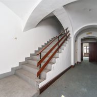 Lokal na sprzedaż